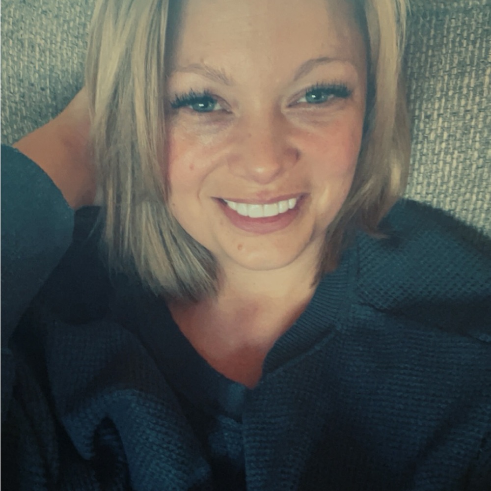 Meet your Posher, Jennifer